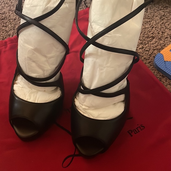 Christian Louboutin red bottom heels. - Picture 7 of 11